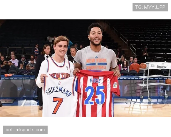 格列兹曼在2018世界杯夺冠中的核心作用解析：进攻组织与战术支点的双重价值