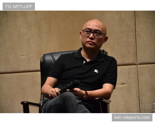 王励勤退役后住的那套房子，物业费比我半年工资还高